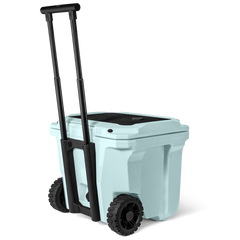 Br Tank 35-Quart Rolling Cooler