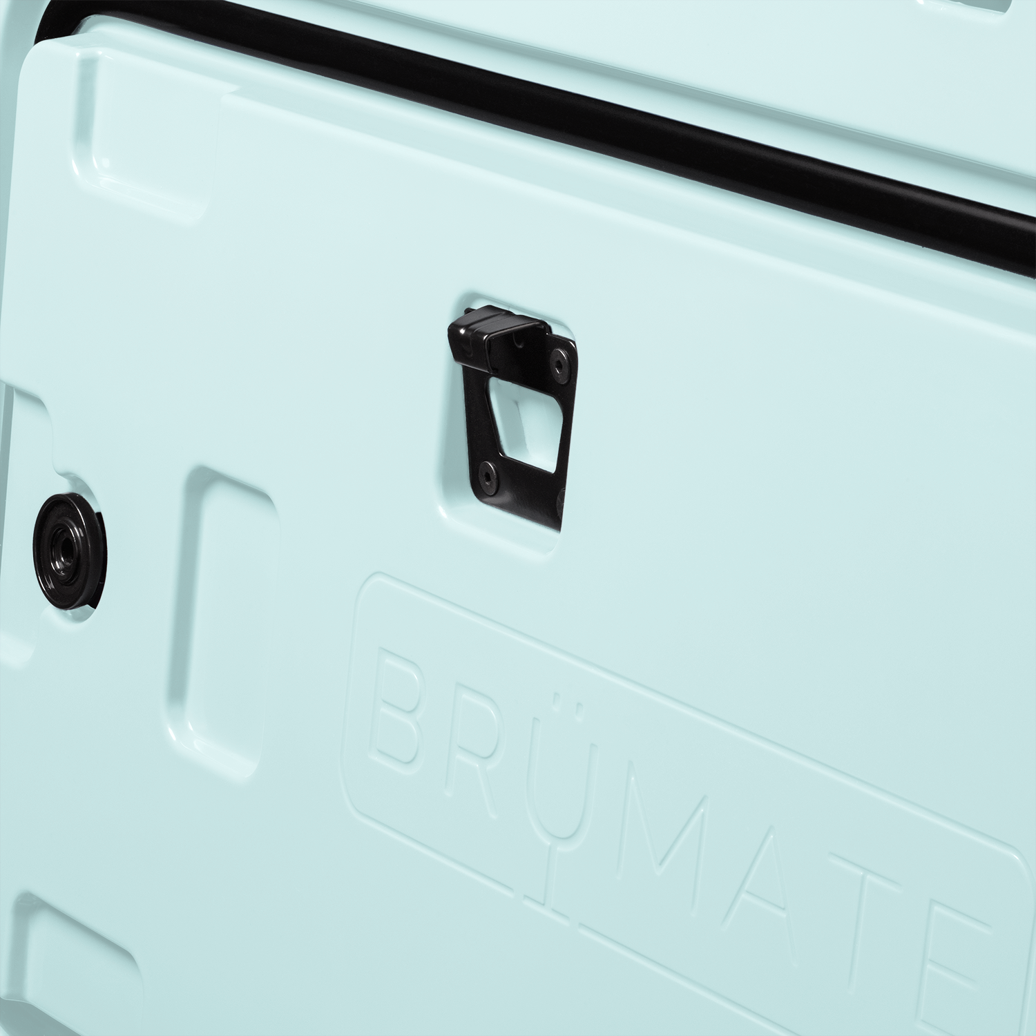 Br Tank 55-Quart Rolling Cooler