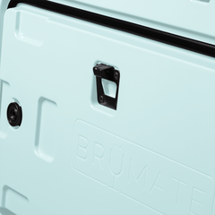 Br Tank 55-Quart Rolling Cooler